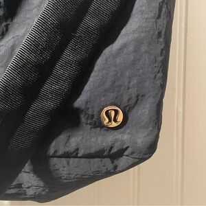 Lululemon bag